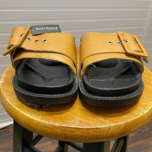 NWT Henry Ferrera Large Buckle Tan & Black Slides - Picture 4 of 12